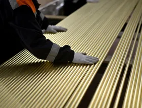 الزنك يرتفع لليوم الثالث قبيل شح وشيك في المعروض