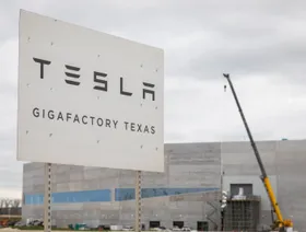 ترمب يهدد بقطع الدعم عن ماسك.. ما مصير \"تسلا\" و\"ستارلينك\"؟