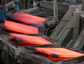 صعود أسعار المعادن الصناعية بعد تلميح باول إلى خفض الفائدة