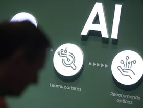 السعودية تطلق تطبيق الذكاء الاصطناعي \"هيوماين تشات\" بالعربية والإنجليزية