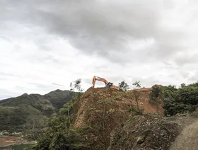 حمى التنقيب العشوائية عن الذهب تسدد ديون بوليفيا