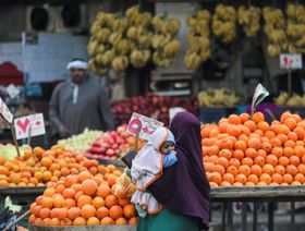 سوق فواكه في مصر - المصدر: رويترز