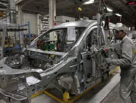 تفاقم العجز التجاري في المغرب 22% وسط تراجع صادرات السيارات