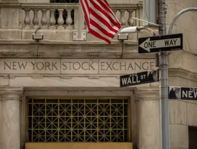 أسهم التكنولوجيا تقود مؤشرات وول ستريت مع عودة شهية المخاطرة