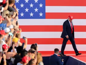 مع دخول الرسوم حيز التنفيذ.. ماذا تحقق من أحلام ترمب الجمركية على أرض الواقع؟