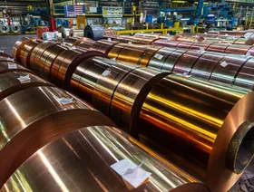 لفائف من صفائح النحاس - بلومبرغ