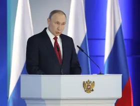 بوتين: الطلب العالمي على النفط سيصل إلى 104.5 مليون برميل يومياً هذا العام