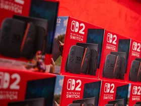 وحدات ألعاب "سويتش 2" معروضة في متجر "نينتندو" في نيويورك - بلومبرغ