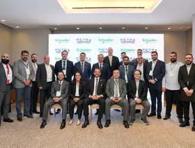 شراكة بين \"شنايدر\" و\"بترا\" لدعم بنية مراكز البيانات في السعودية