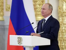 بوتين يؤكد التزام روسيا بدعم إعادة إعمار سوريا