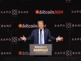 ترمب يحث مجلس النواب على تمرير مشروع قانون تنظيم العملات المستقرة