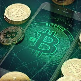 قطع رمزية تحمل شعار العملة المشفرة "بتكوين" - المصدر: بلومبرغ