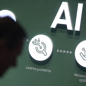 شعار الذكاء الاصطناعي - المصدر: بلومبرغ