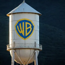 استوديوهات وارنر براذرز في بربانك، ولاية كاليفورنيا، الولايات المتحدة - بلومبرغ