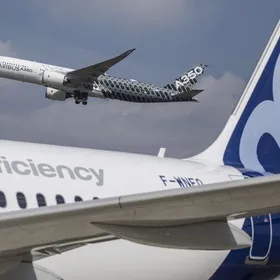 شركة "طيران الهند" تعلن عن طلب شراء 250 طائرة من "إيرباص" كجزء من أكبر عملية شراء طائرات في تاريخ الطيران التجاري - المصدر: بلومبرغ