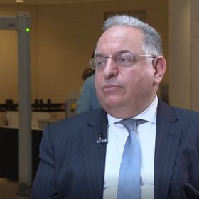 وزير المالية السوري محمد يسر برنية في مقابلة مع "الشرق" على هامش اجتماعات صندوق النقد والبنك الدوليين المنعقدة في واشنطن أبريل 2025 - الشرق - الشرق