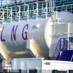 خزان للغاز الطبيعي المسال على متن سفينة نقل الكربون "نورثرن بايونير" في ستافنجر، النرويج - بلومبرغ