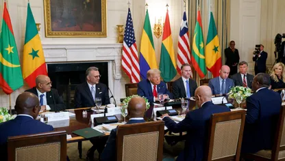 الرئيس الأميركي دونالد ترمب، في الوسط، خلال اجتماع مع زعماء أفارقة بالبيت الأبيض في واشنطن العاصمة، الولايات المتحدة، يوم الأربعاء 9 يوليو 2025 - بلومبرغ