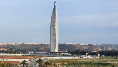 منظر عام من العاصمة الرباط وفي الأفق يظهر برج "محمد السادس" بعلو ما يناهز 250 متراً - المصدر: الشرق