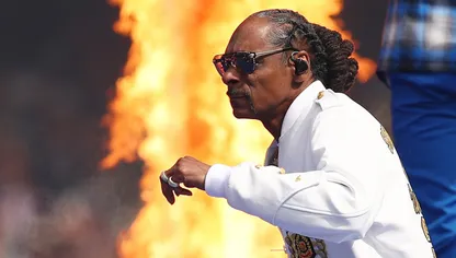 سنوب دوغ، مغني الراب الأميركي، وقّع عقداً لتطوير خط جديد من النكهات لشركة الفاخر - Getty Images