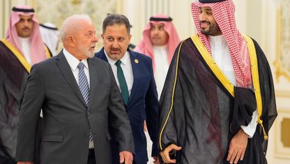 ولي العهد السعودي خلال استقبال رئيس البرازيل في الرياض اليوم - وكالة الأنباء السعودية "واس"