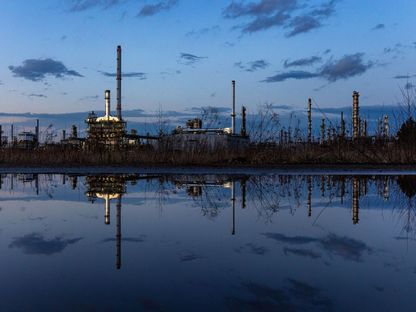 تزود المصفاة، التي تعالج النفط الروسي عبر خط أنابيب دروجبا، برلين وبراندنبورغ بالجزء الأكبر من البنزين والديزل وزيت التدفئة والكيروسين. المصور: كريستيان بوتشي/ بلومبرغ - المصدر: بلومبرغ