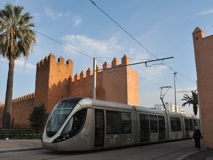 ترام يعبر وسط العاصمة المغربية الرباط - AFP