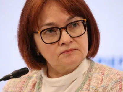 إلفيرا نابيولينا، محافظة البنك المركزي الروسي - المصدر: بلومبرغ