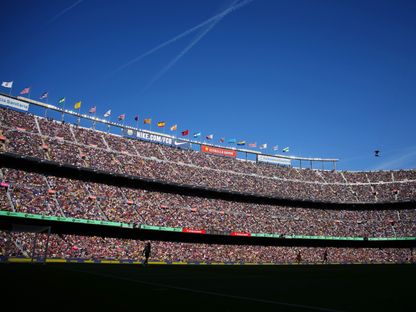 منظر عام من داخل استاد \"كامب نو\" التابع لنادي \"برشلونة\"، إسبانيا. - الشرق/بلومبرغ