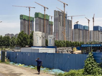 مبانٍ سكنية قيد الإنشاء في مدينة تشنغتشو بمقاطعة خنان، الصين - المصدر: بلومبرغ