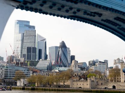 بريطانيا تتطلع لزيادة إدراجات شركات الشيك على بياض في بورصة لندن - المصدر: بلومبرغ