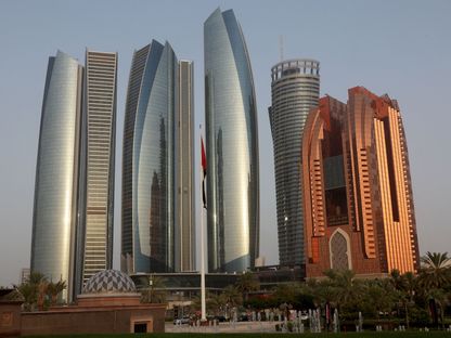 أبراج الاتحاد في أبوظبي، الإمارات العربية المتحدة - المصدر: غيتي إيمجز