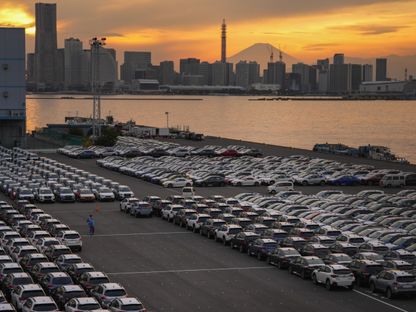 أظهرت البيانات التجارية لشهر أكتوبر أن صادرات اليابان صمدت إلى حد كبير بسبب الزيادة القوية في شحنات السيارات، وخاصة إلى الولايات المتحدة - المصدر: بلومبرغ
