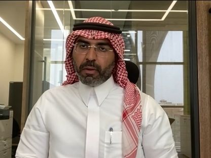 طلال الحقيل رئيس \"وحدة فحص الاندماجات والاستحواذات\" في هيئة المنافسة السعودية - المصدر: الشرق