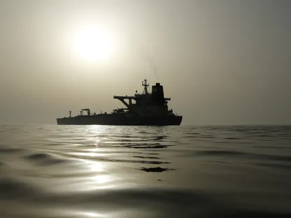 ناقلة نفط في عرض البحر - بلومبرغ