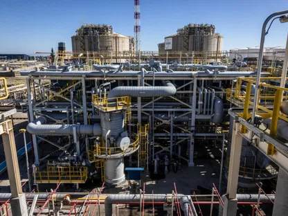 مرفق لتخزين وتوزيع الغاز الطبيعي المسال في ميناء برشلونة، إسبانيا - بلومبرغ