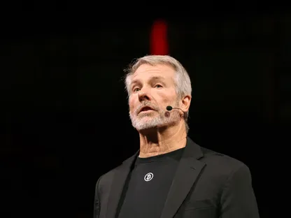 مايكل سيلور - بلومبرغ