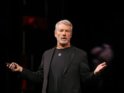 مايكل سايلور، الشريك المؤسس والرئيس التنفيذي لمجلس إدارة \"مايكروستراتيجي\"، خلال مشاركته في مؤتمر Bitcoin 2025 في لاس فيغاس، نيفادا - بلومبرغ