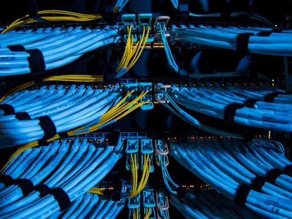 اهتمام متزايد من الشركات العالمية بقطاع مراكز البيانات في السعودية والإمارات. - المصدر: بلومبرغ