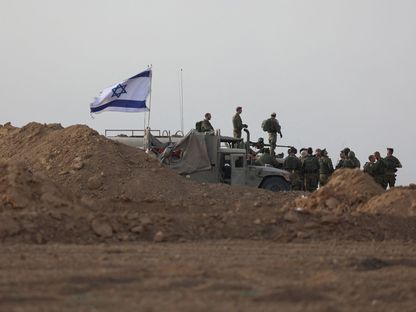 قوات إسرائيلية تتمركز بالقرب من الحدود مع غزة في 29 أكتوبر 2023 - المصدر: غيتي إيمجز