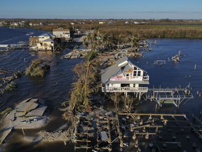صورة جوية لجزيرة ماتلاشا، فلوريدا في 30 سبتمبر 2022 توضح الدمار الذي خلفه إعصار إيان - المصدر: غيتي إيمجز