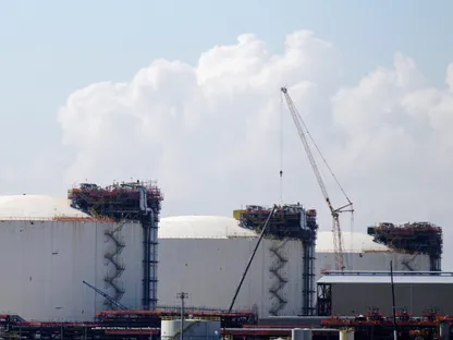 منشأة \"غولدن باس\" للغاز الطبيعي المُسال في سابين باس، تكساس - بلومبرغ