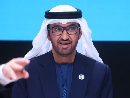 سلطان الجابر، الرئيس التنفيذي لـ\"أدنوك\" - بلومبرغ