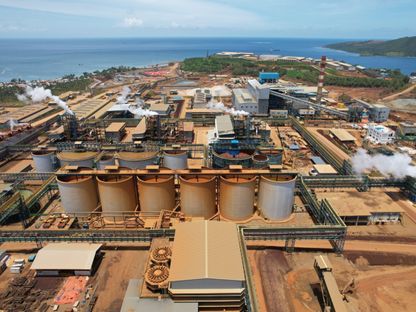 مجمع معالجة النيكل تديره شركة \"هاريتا نيكل\" في جزيرة أوبي شمال مالوكو في إندونيسيا  - المصدر: بلومبرغ