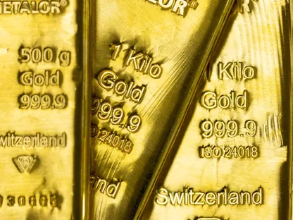 سبائك ذهب بوزن كيلوغرام واحد وخمسمائة غرام لدى تجار السبائك الذهبية التابعين لشركة 'غولد إنفستمنتس' - بلومبرغ