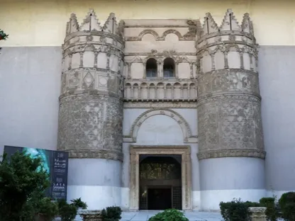 منظر عام للمتحف الوطني في دمشق بعد إعادة افتتاحه، بعد شهر من الإطاحة بالرئيس السوري السابق بشار الأسد، يوم 9 يناير 2025. - رويترز 