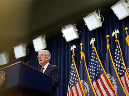 جيروم باول، رئيس مجلس الاحتياطي الفيدرالي الأميركي، خلال مؤتمر صحفي عقب اجتماع لجنة السوق المفتوحة الفيدرالية في واشنطن العاصمة، الولايات المتحدة، يوم الأربعاء 17 سبتمبر 2025 - بلومبرغ