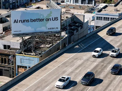 صورة جوية تظهر فيها لوحة إعلانية لشركة ذكاء اصطناعي في سان فرانسيسكو بولاية كاليفورنيا في 16 سبتمبر 2025 - Getty Images