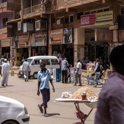 وزير المالية السوداني: سنواصل تحرير الاقتصاد.. والمواطن سيعاني كثيراً