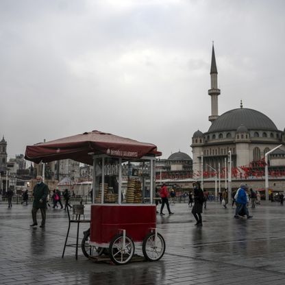 خطة أردوغان لإنقاذ الليرة جاءت بعد فوات الأوان لحاملي الديون التركية